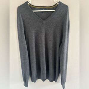 100% Fine Merino Wool Brooks Brothers Men's V-Neck Sweater in Charcoal Gray XL